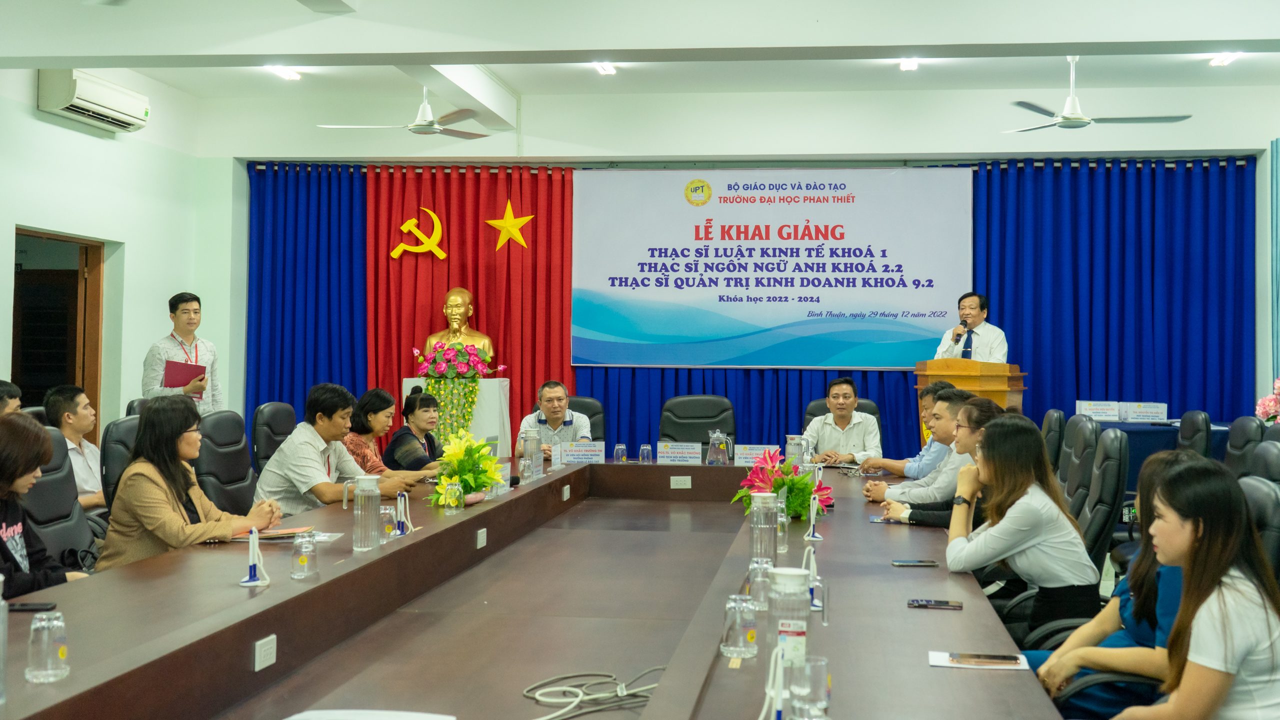 Tổng quan Lễ khai giảng Cao học năm 2022 đợt 2